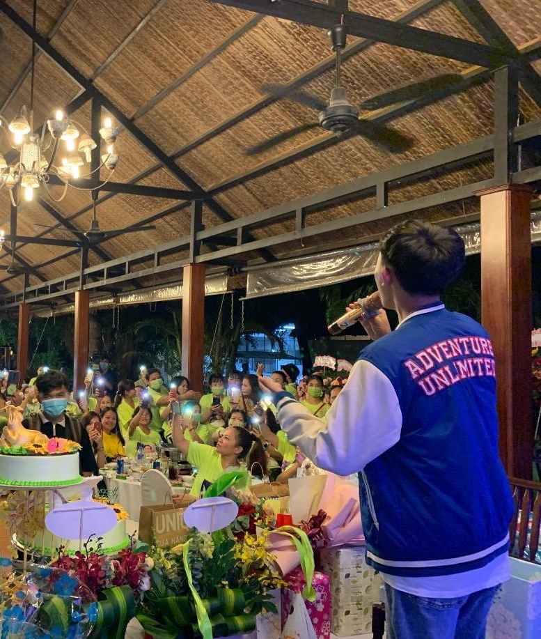  Không còn ràng buộc bởi công ty quản lý nào, Hồ Văn Cường thoải mái tham gia các chương trình, sự kiện do FC tổ chức riêng. - Tin sao Viet - Tin tuc sao Viet - Scandal sao Viet - Tin tuc cua Sao - Tin cua Sao