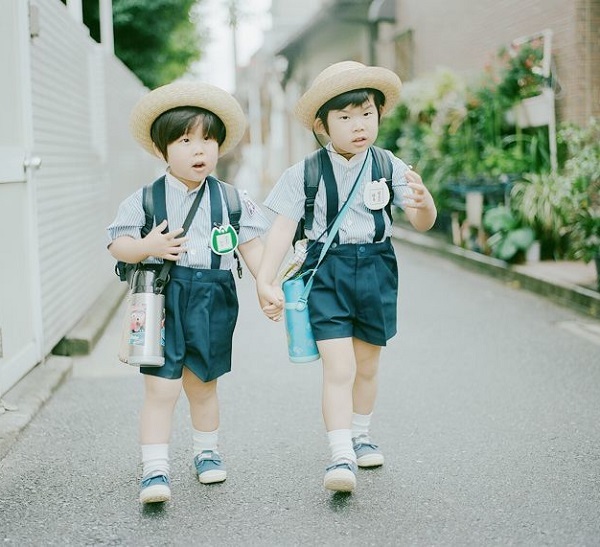  
Làm việc cùng nhau giúp trẻ em Nhật Bản tăng sự đoàn kết (Ảnh: sưu tầm)