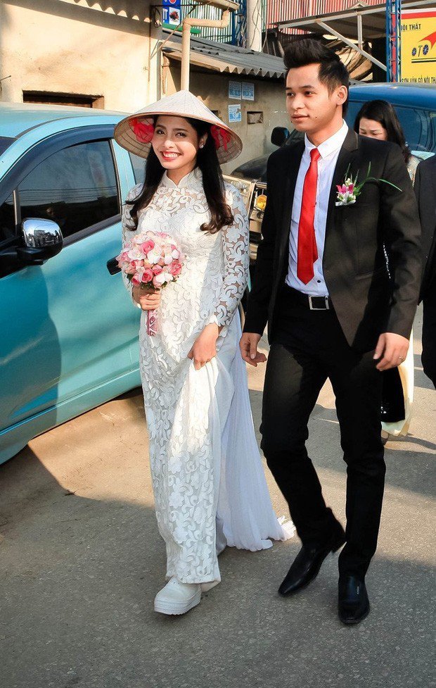  
Độ Mixi và Nguyễn Trang về chung nhà chỉ sau ba tháng hẹn hò. (Ảnh: FB Độ Phùng)