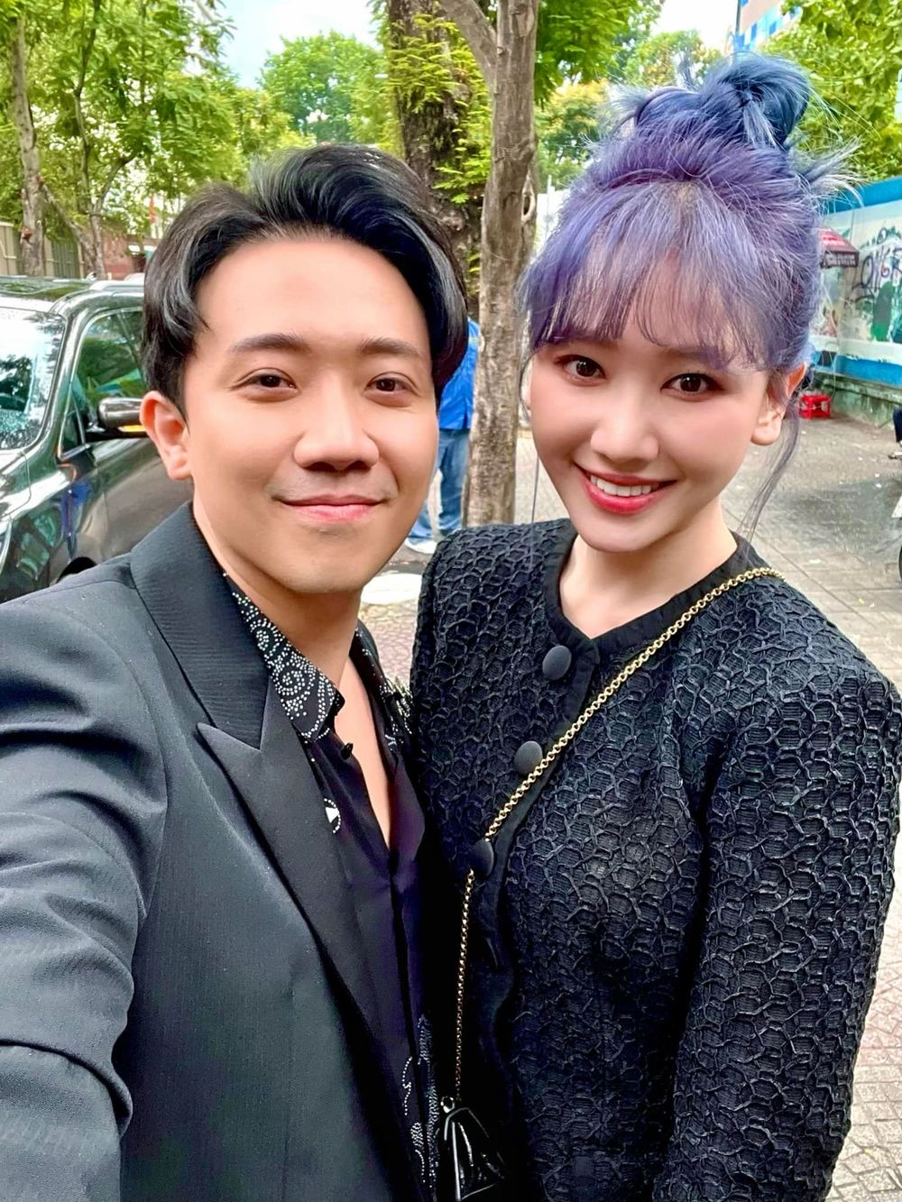 Trấn Thành - Hari Won là đôi vợ chồng được nhiều người ngưỡng mộ của showbiz Việt hiện tại. (Ảnh: FB MC Trấn Thành) - Tin sao Viet - Tin tuc sao Viet - Scandal sao Viet - Tin tuc cua Sao - Tin cua Sao
