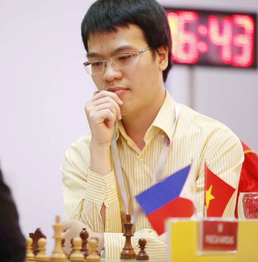  
Kỳ thủ Lê Quang Liêm dành cả thanh xuân gắn bó với môn cờ vua. (Ảnh: Hà Nội Mới)