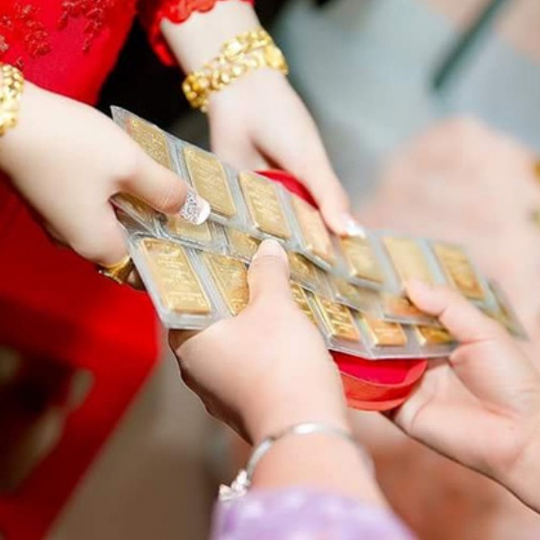  
Trong của hồi môn chứa đựng nhiều ý nghĩa cũng như tâm tình của người làm bố mẹ. (Ảnh: Đá quý)