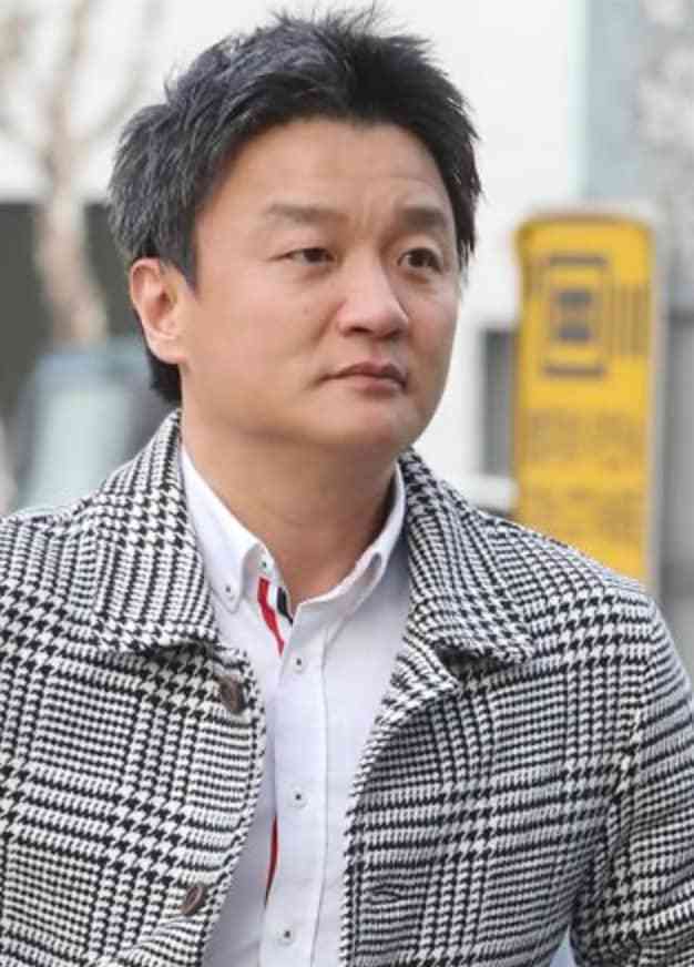  
Ông Lim Woo Jae cho rằng vợ mình đã không cho ông được làm tròn nghĩa vụ người cha. (Ảnh: Hankookilbo)