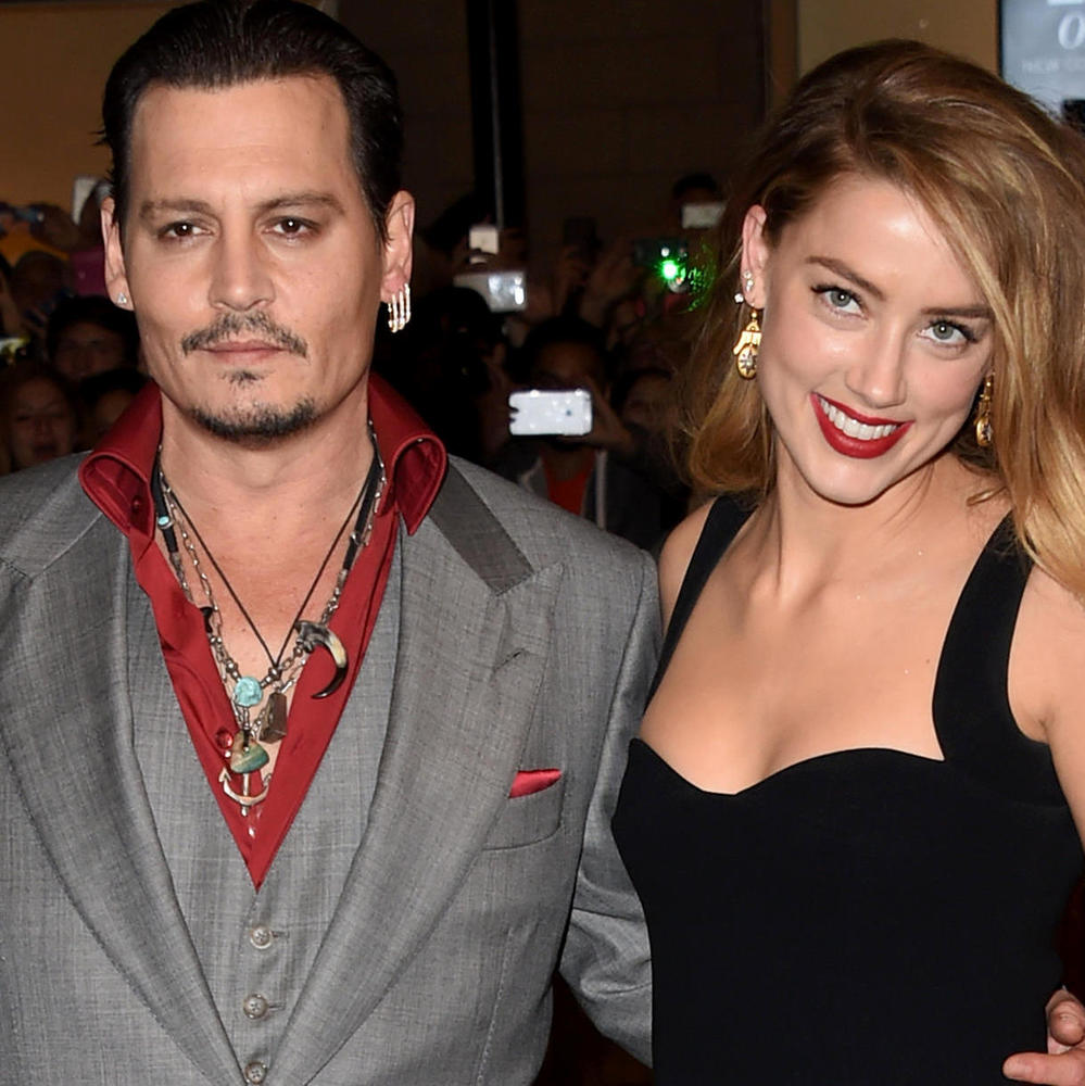 
Amber Heard và Johnny Depp thời còn mặn nồng. 
