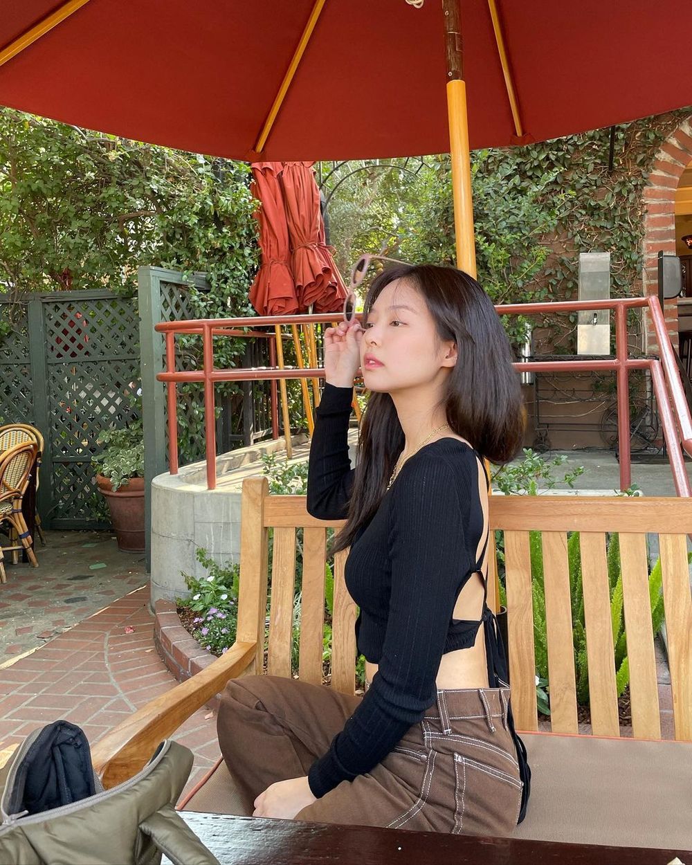 Mỗi lần sang Mỹ Jennie đều khoe trọn ngoại hình của mình. (Ảnh: Instagram @jennierubyjane)