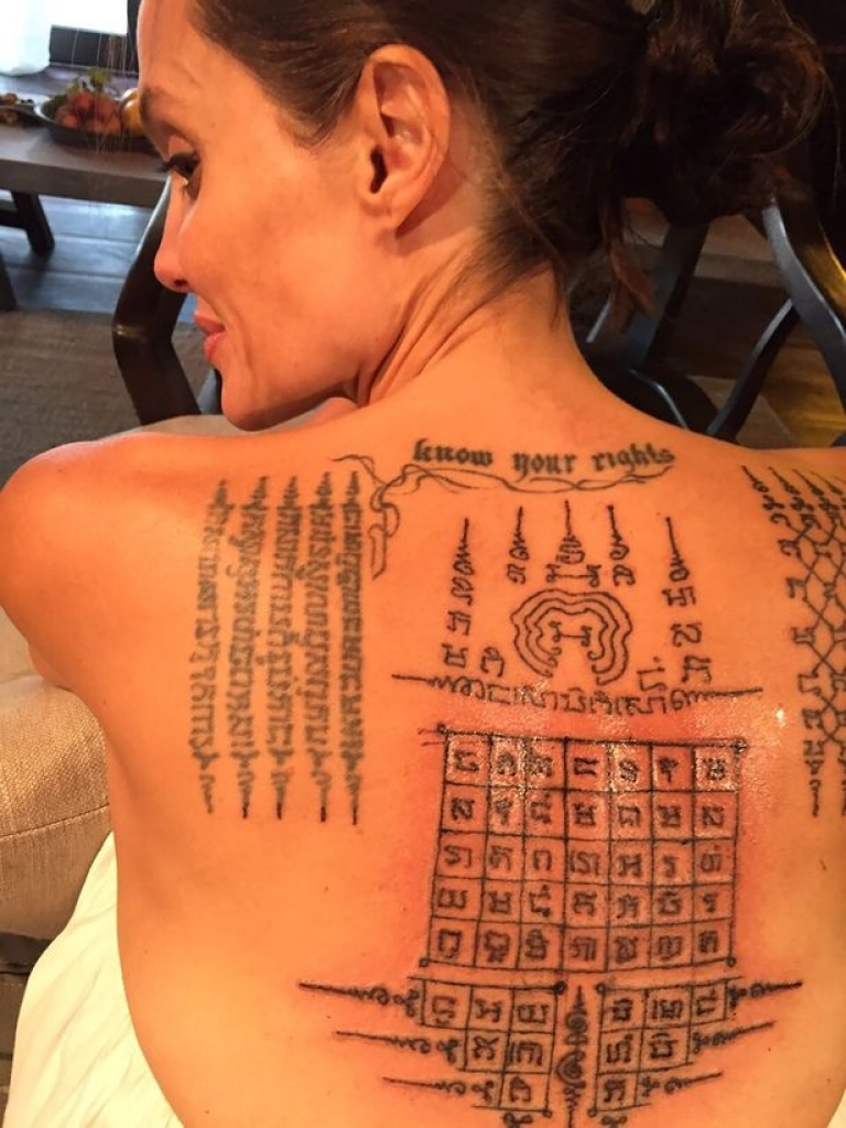  3 new tattoos of Angelina Jolie. (Photo: people)