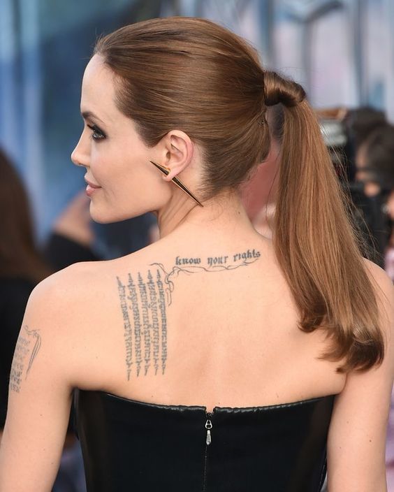  The actress uses tattoos to demonstrate human rights. (Photo: people)