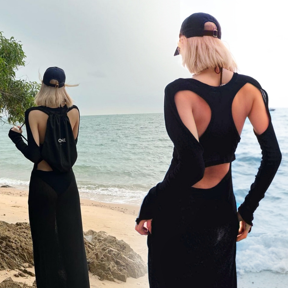 Lisa "nửa kín nửa hở" khi thả dáng ở biển Thái Lan. (Ảnh: Instagram @lalalalisa_m)