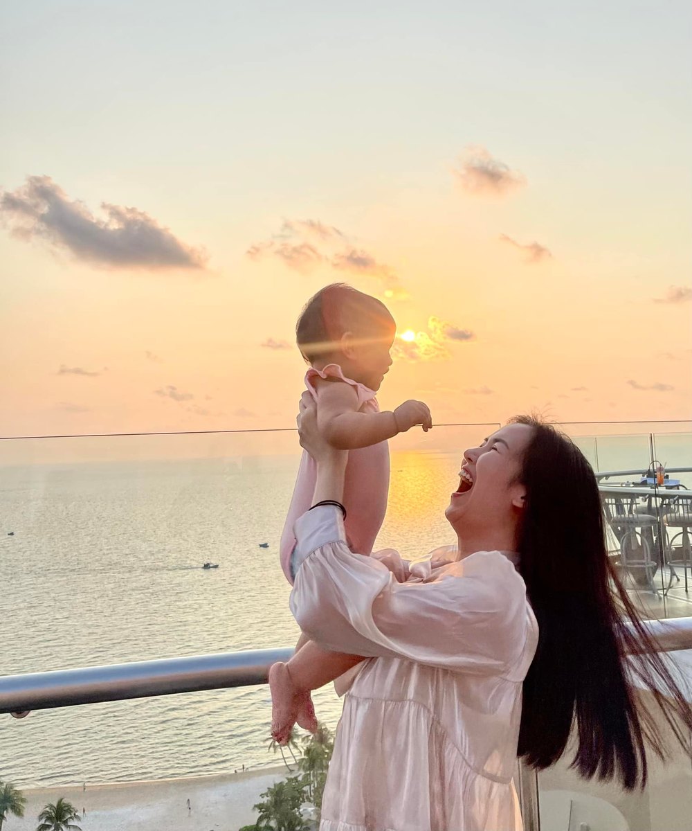    Moon mang lại cảm giác hạnh phúc cho mẹ bỉm. - Tin sao Viet - Tin tuc sao Viet - Scandal sao Viet - Tin tuc cua Sao - Tin cua Sao