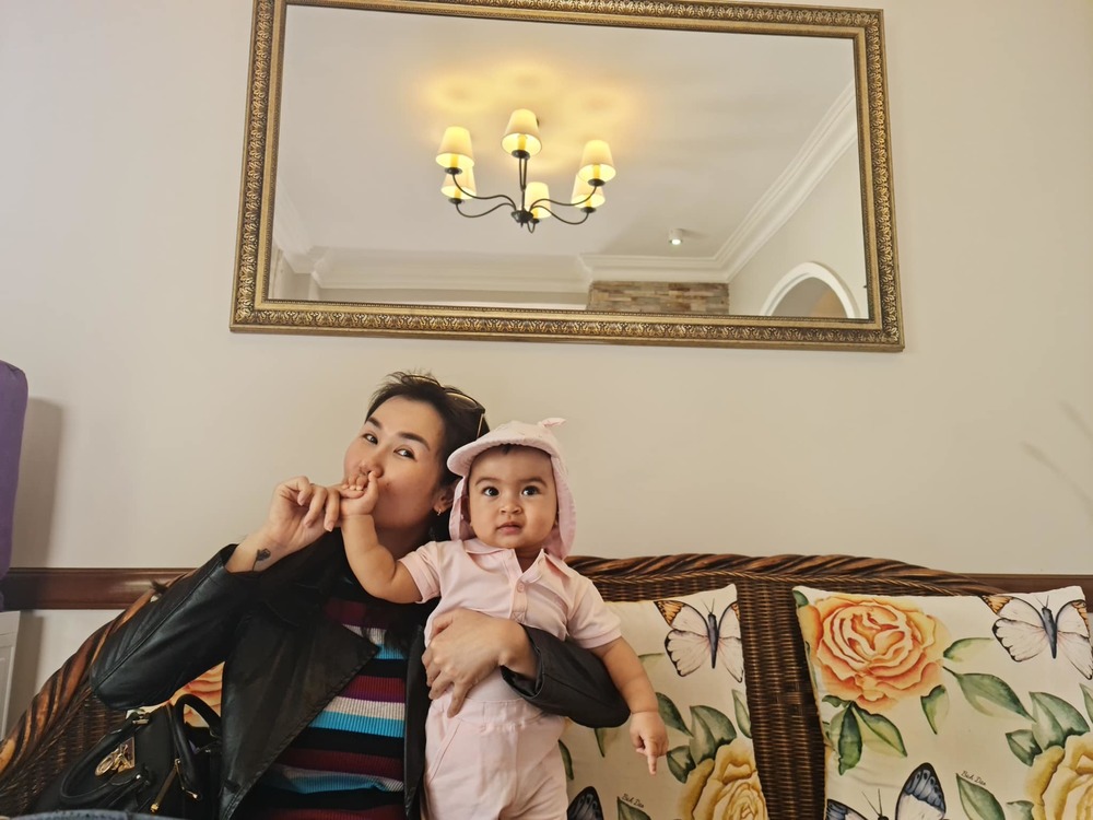    Võ Hạ Trâm thường đưa con gái đi du lịch để khám phá thế giới. - Tin sao Viet - Tin tuc sao Viet - Scandal sao Viet - Tin tuc cua Sao - Tin cua Sao