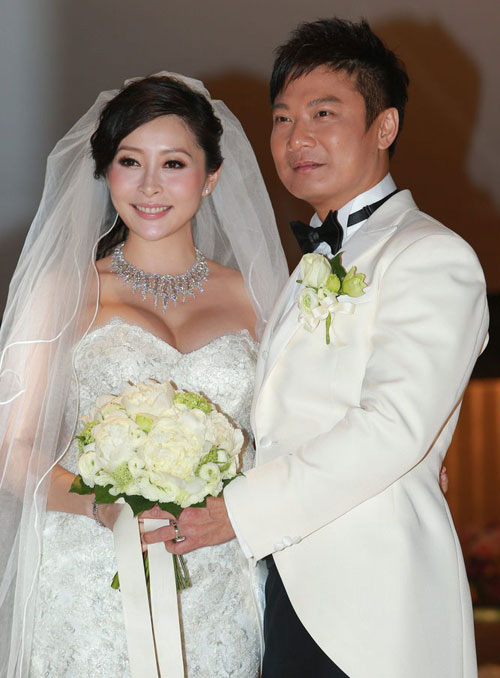  
Tiền Gia Lạc và Thang Doanh Doanh kết hôn năm 2012. (Ảnh: HK01)
