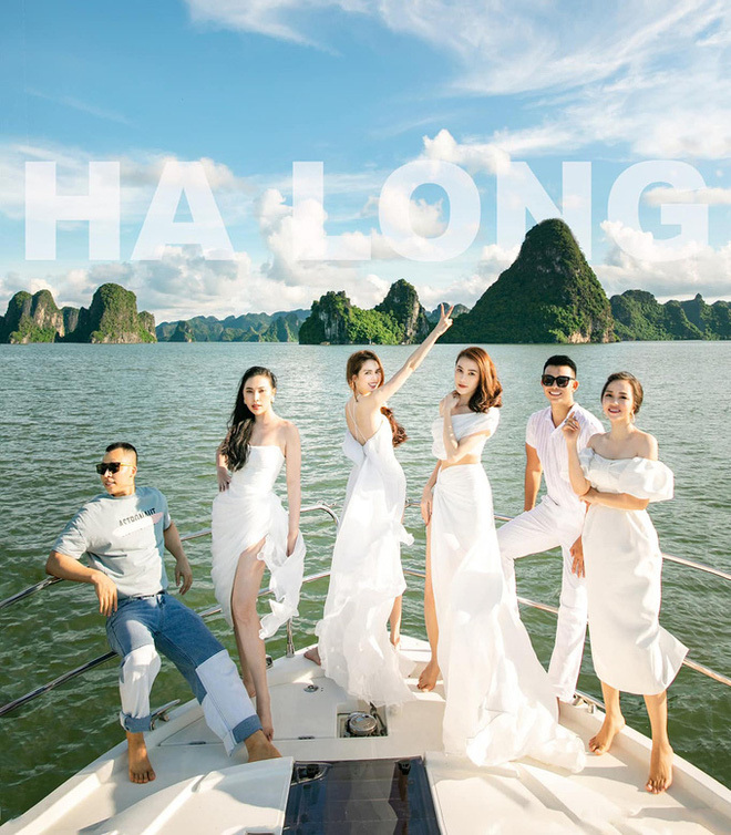  
Váy áo màu trắng được các người đẹp sử dụng khi đi du thuyền trên biển. (Ảnh: FB Ngọc Trinh)