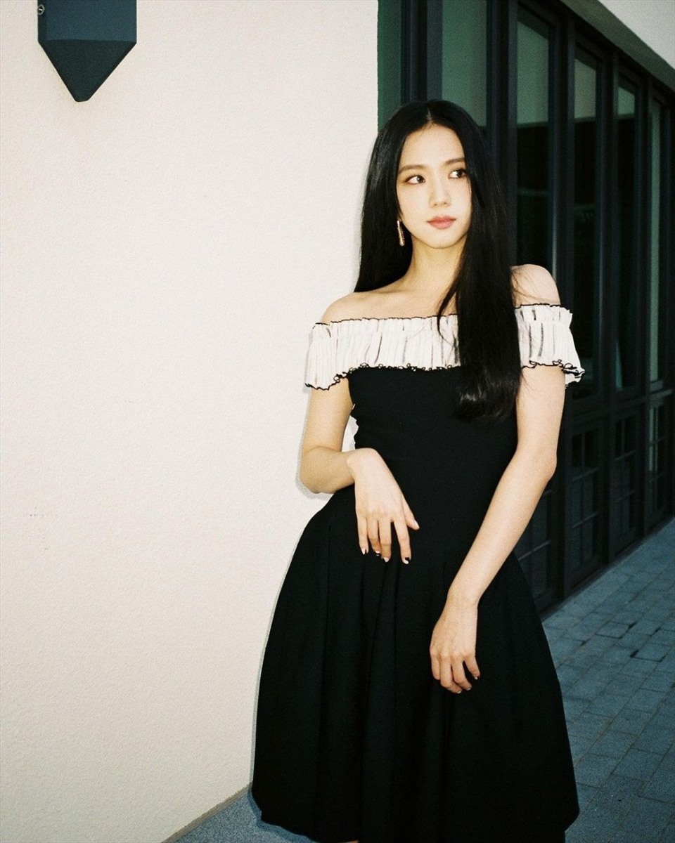 Chị cả nhà BLACKPINK được công nhận từ sắc vóc đến phong cách thời trang. (Ảnh: Pinterest)