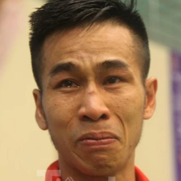  Võ sĩ Trần Văn Thảo bật khóc vì không thể giành huy chương vàng SEA Games. (Ảnh: Tiền Phong)