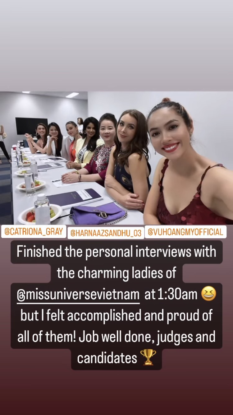  
Giám khảo tâm sự: "Kết thúc phỏng vấn cá nhân với các cô gái của Miss Universe Việt Nam lúc 1:30 sáng nhưng tôi cảm thấy đã làm tròn nhiệm vụ và tự hào về các bạn! Làm tốt lắm, cả giám khảo và thí sinh". (Ảnh: Chụp màn hình Instagram Natalieglebova)