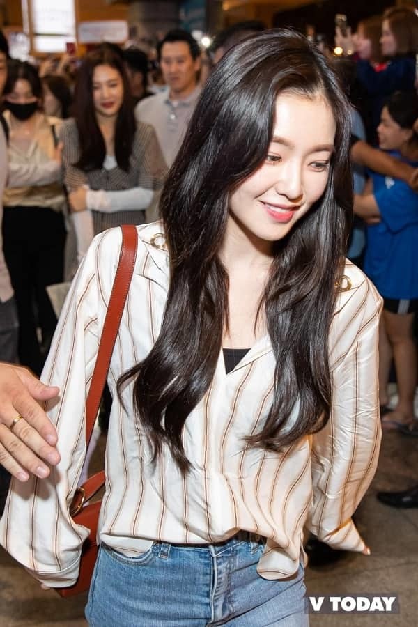    Irene nổi tiếng với vẻ đẹp vô thực thu hút ánh nhìn. (Ảnh: V Today)