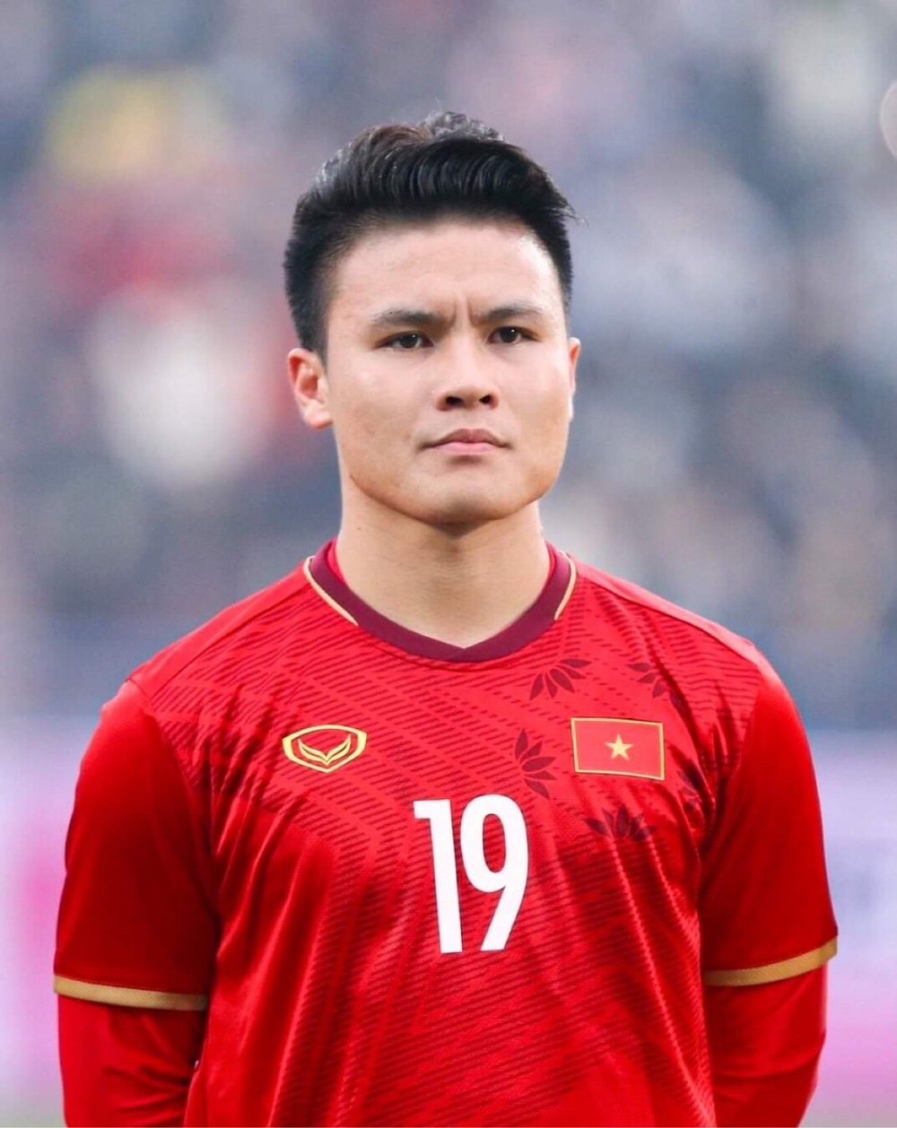 Với sự khiêm tốn và tài chính đầy sáng suốt của Nguyễn Quang Hải, không khó để hiểu vì sao anh luôn là một trong những cầu thủ được yêu thích nhất của đội tuyển Việt Nam. Hãy cùng xem những hình ảnh dấu ấn của anh trong màu áo đoàn quân áo đỏ.