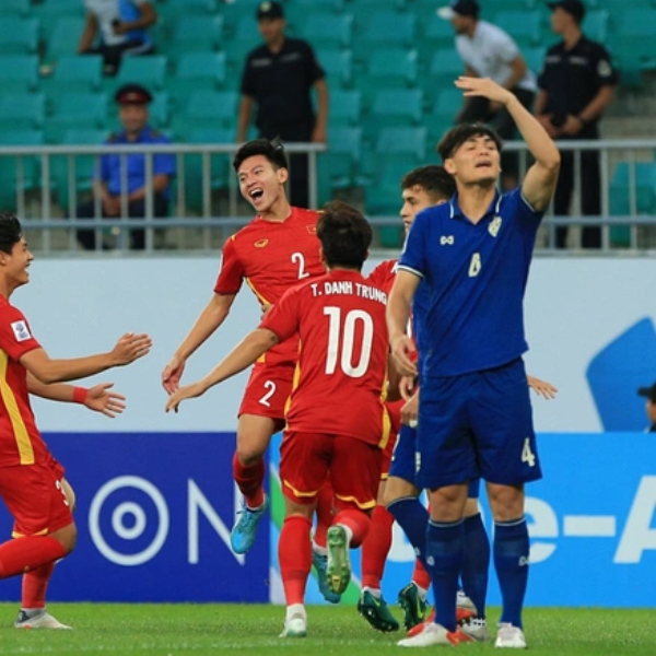 Phan Tuấn Tài ghi bàn thắng cho Việt Nam ngay từ 20 giây đầu tiên bắt đầu trận đấu. (Ảnh: Zing)
