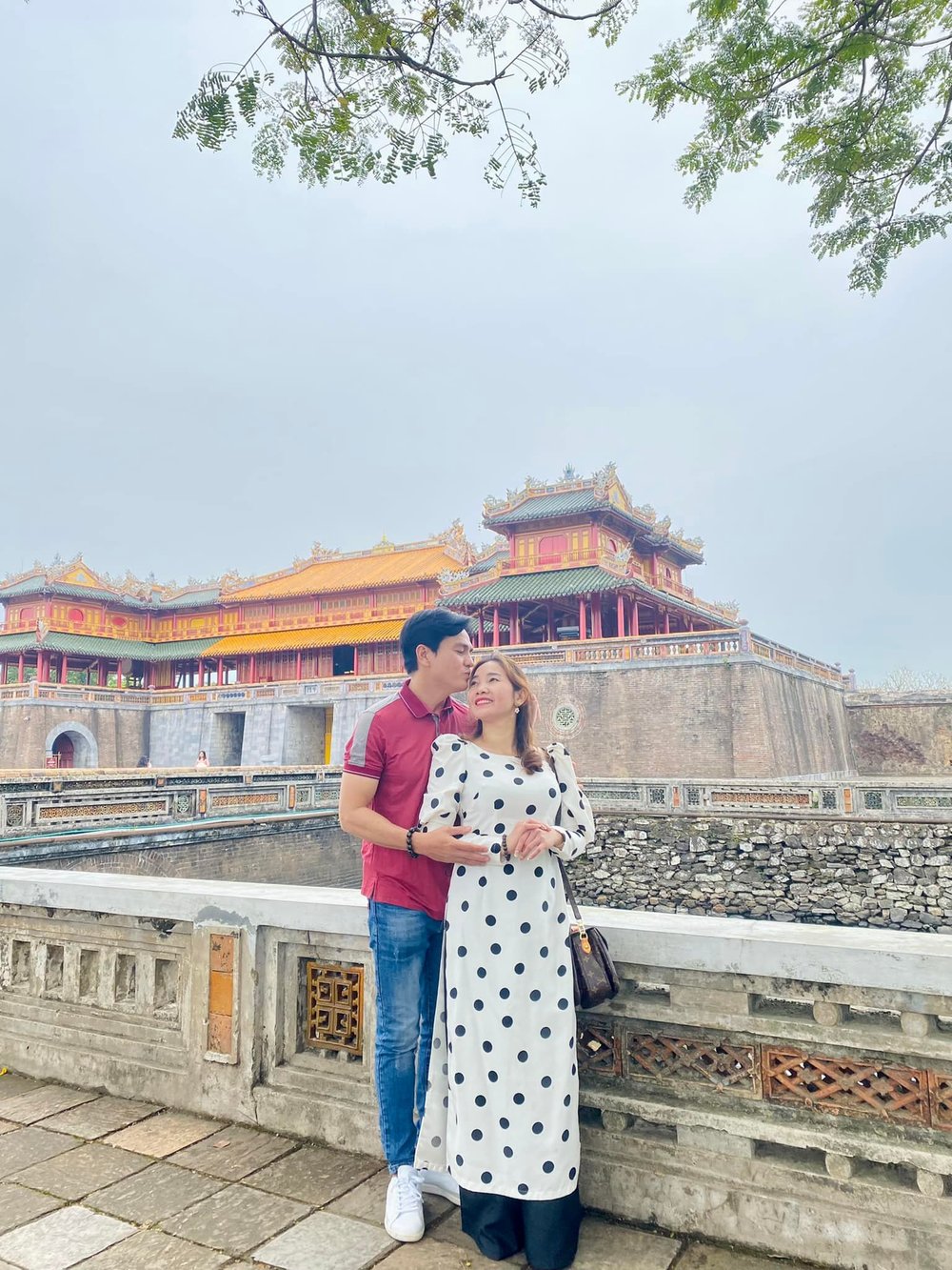  
Vợ chồng Cao Minh Đạt cùng nhau vi vu khắp nơi. (Ảnh: FB Trúc Trương Minh Đạt) - Tin sao Viet - Tin tuc sao Viet - Scandal sao Viet - Tin tuc cua Sao - Tin cua Sao