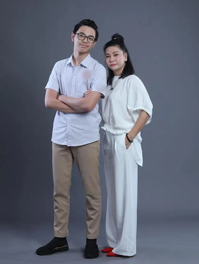 Thiên Minh đã báo đáp được công ơn dạy dỗ của Cát Phượng. (Ảnh: Facebook Đỗ Cát Phượng) - Tin sao Viet - Tin tuc sao Viet - Scandal sao Viet - Tin tuc cua Sao - Tin cua Sao