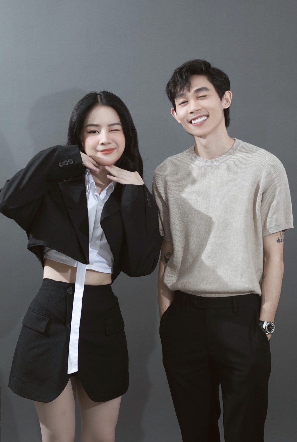  
Cặp đôi rất vui vẻ và hạnh phúc bên nhau. (Ảnh: Facebook Hồng Thanh)