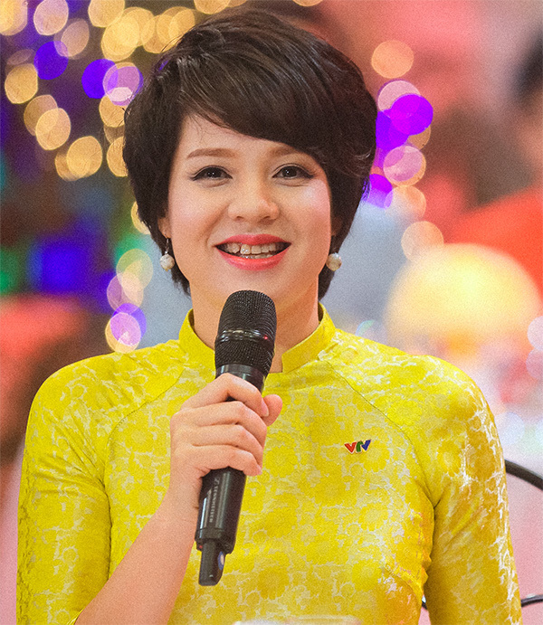  
Đến nay, bà Diễm Quỳnh vẫn cho biết chưa nhận được thông báo gì về việc thay đổi lịch phát sóng. (Ảnh: VTV)