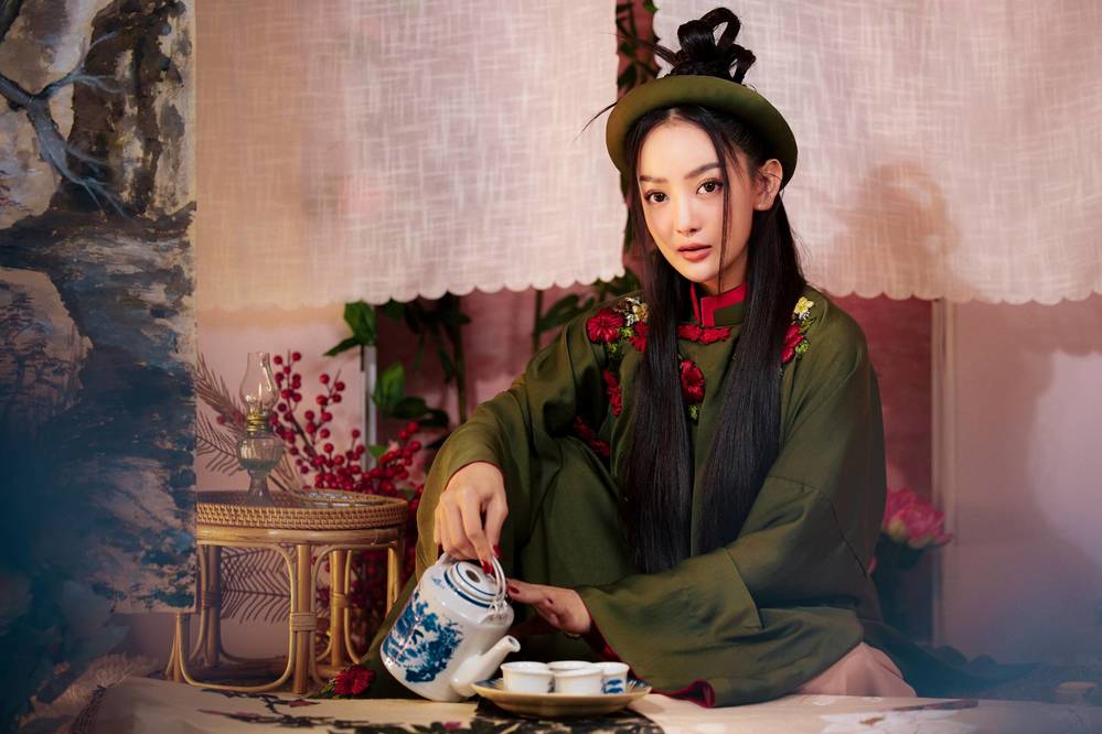 Ngọc Kayla hóa thân thành mỹ nữ cổ trang.
Ngọc Kayla hóa thân thành mỹ nữ cổ trang.