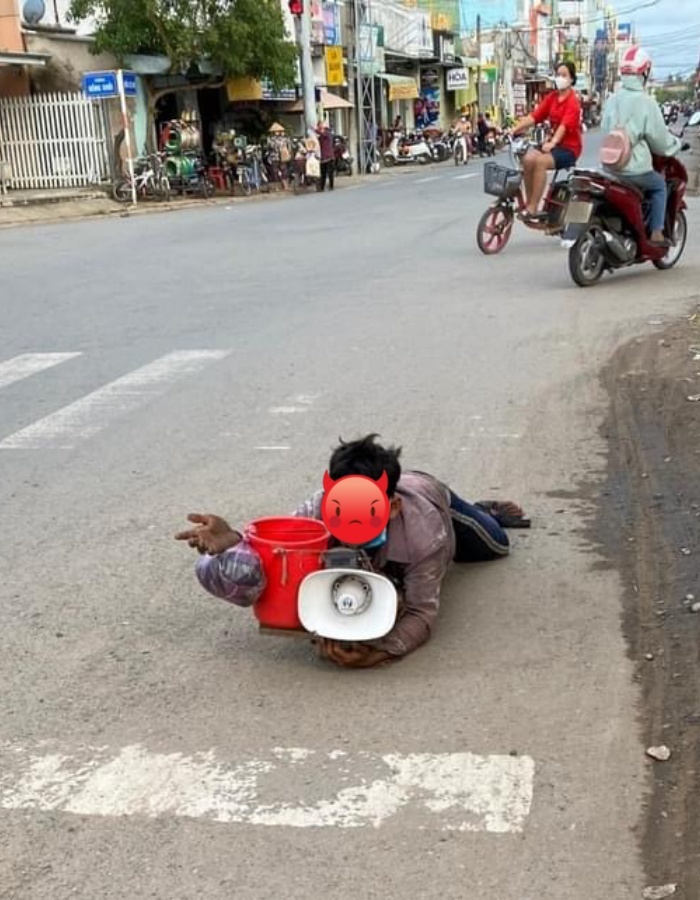  
H.V.T và hình ảnh quen thuộc đối với người dân ở một số tỉnh miền Tây. (Ảnh: FB B)