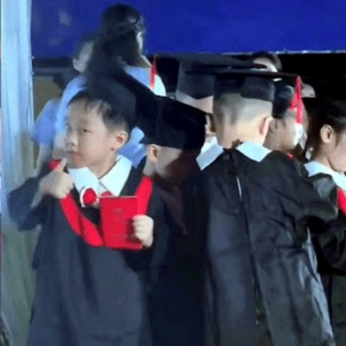  Có thể nói, đây chính là một thành tích đáng tự hào của cậu bé. (Ảnh: Sohu)