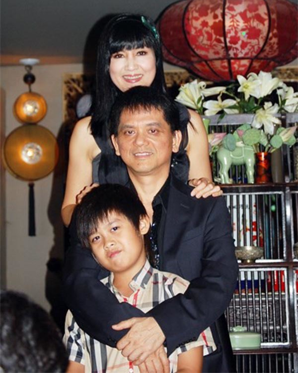 Gia đình chồng Hiền Mai "toàn người VIP", giúp đỡ cô khi sang Mỹ - ảnh 1