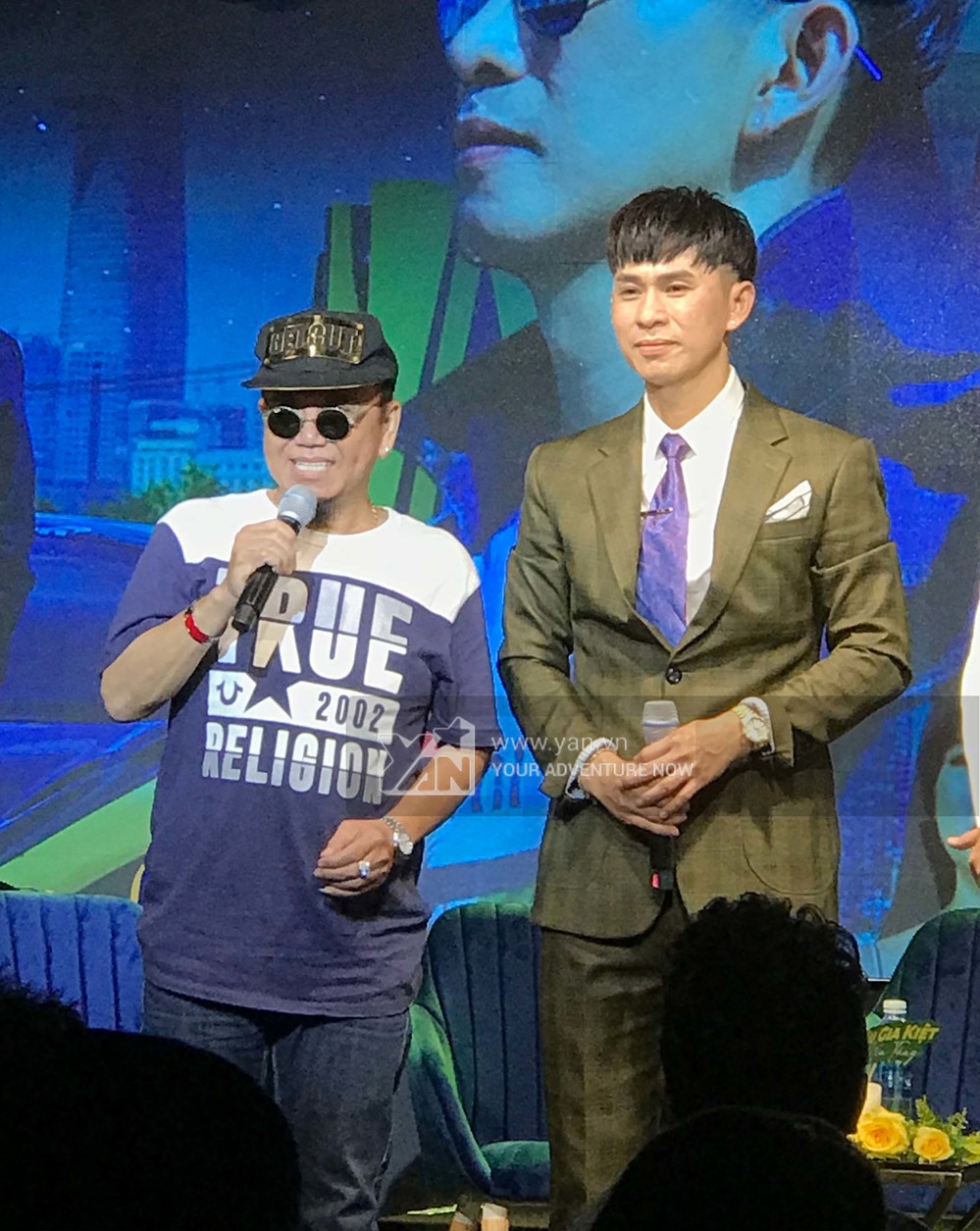  
Nghệ sĩ Hồng Tơ hiếm hoi xuất hiện tại sự kiện. (Ảnh: Team YAN) - Tin sao Viet - Tin tuc sao Viet - Scandal sao Viet - Tin tuc cua Sao - Tin cua Sao