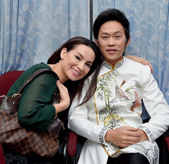  
Phi Nhung từng có mong ước muốn làm vợ của Hoài Linh. (Ảnh: FB Phi Nhung Phạm) - Tin sao Viet - Tin tuc sao Viet - Scandal sao Viet - Tin tuc cua Sao - Tin cua Sao