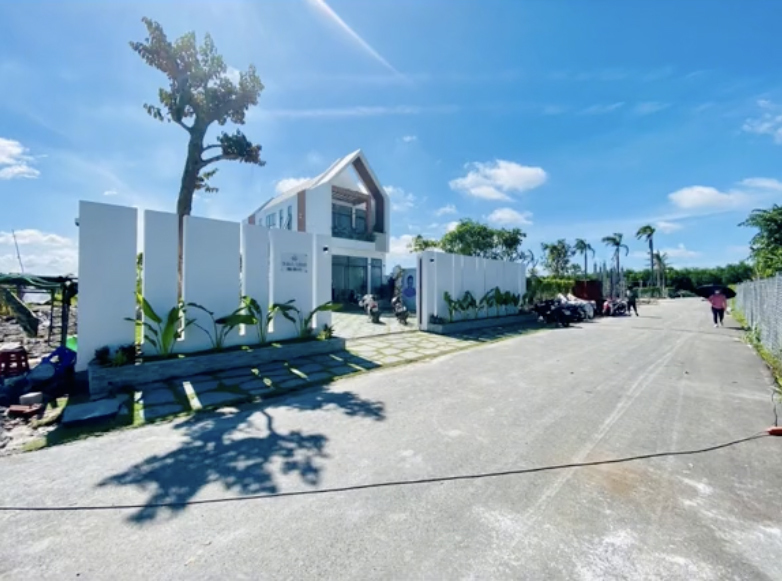  
Nhìn từ bên ngoài đã thấy được sự hoành tráng. (Ảnh: 2sao) - Tin sao Viet - Tin tuc sao Viet - Scandal sao Viet - Tin tuc cua Sao - Tin cua Sao