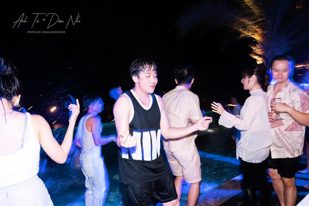  
Vẻ mặt chill của Trấn Thành khó ai đọ lại. (Ảnh: FB Trấn Thành) - Tin sao Viet - Tin tuc sao Viet - Scandal sao Viet - Tin tuc cua Sao - Tin cua Sao
