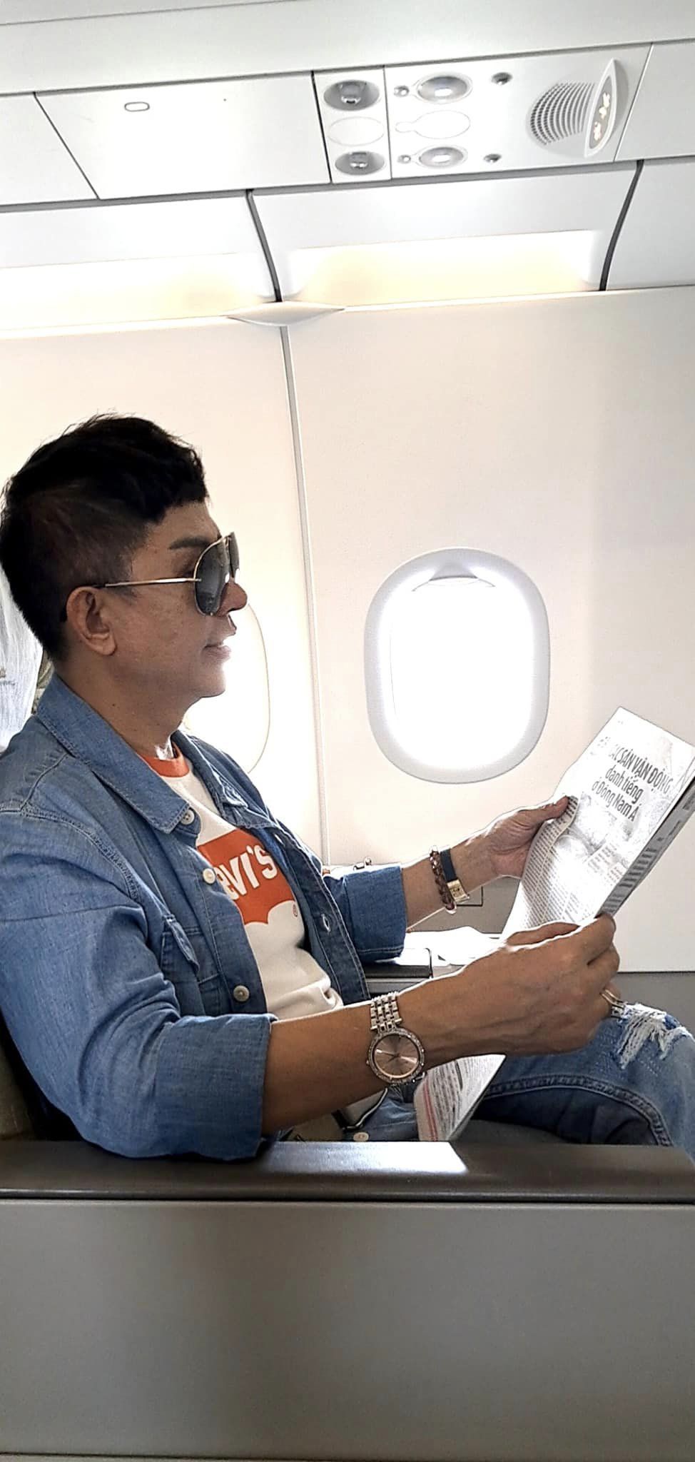  
Long Nhật mong nước nhanh rút và mọi người được bình an. (Ảnh: FB Long Nhật) - Tin sao Viet - Tin tuc sao Viet - Scandal sao Viet - Tin tuc cua Sao - Tin cua Sao