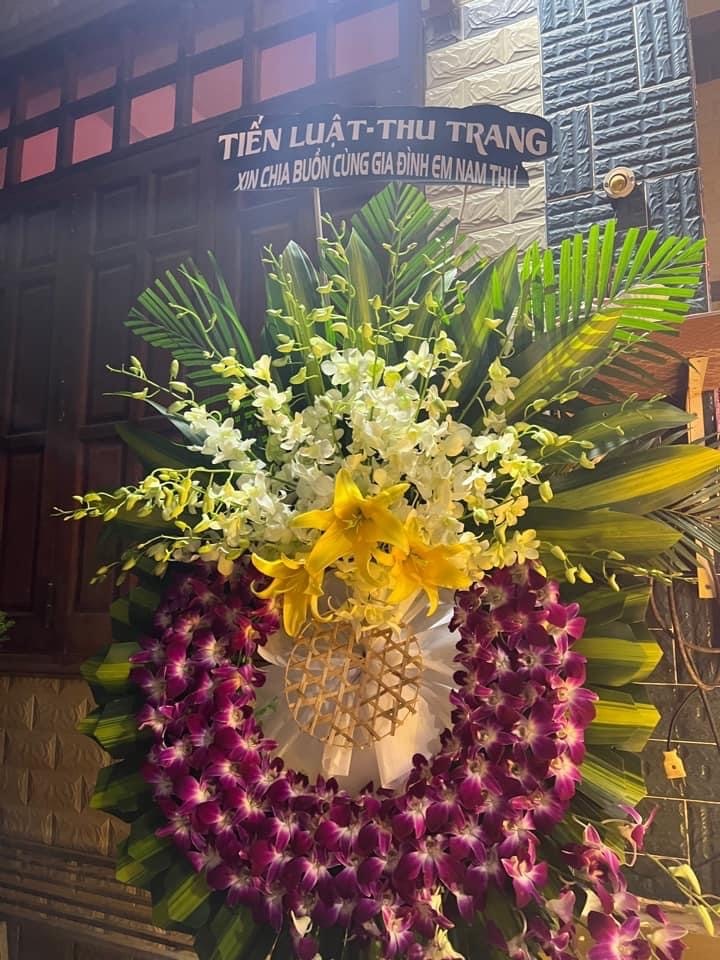  
Vợ chồng Thu Trang - Tiến Luật gửi lời chia buồn tới đàn em thân thiết. - Tin sao Viet - Tin tuc sao Viet - Scandal sao Viet - Tin tuc cua Sao - Tin cua Sao