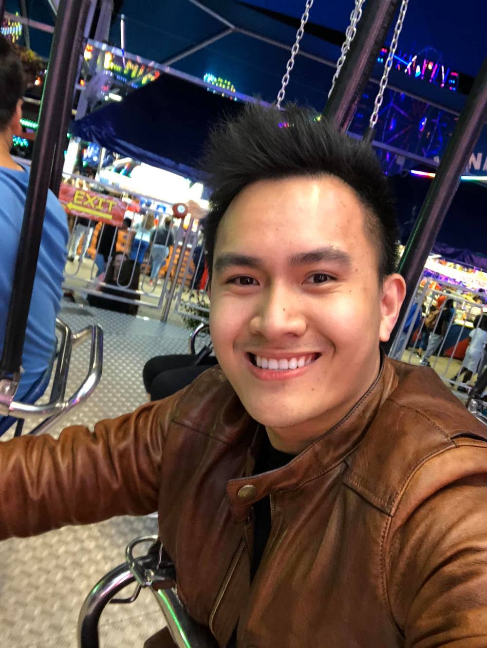 Anh có niềm đam mê lớn với nhiếp ảnh từ ngày còn là sinh viên. (Ảnh: FB Võ Lê Thành Vinh) - Tin sao Viet - Tin tuc sao Viet - Scandal sao Viet - Tin tuc cua Sao - Tin cua Sao