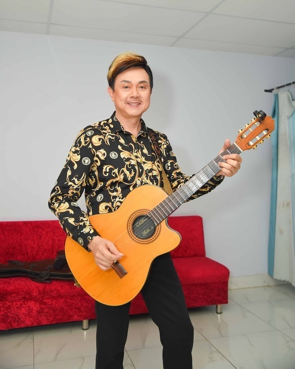  
Cố nghệ sĩ Chí Tài ra đi vào cuối năm 2020. (Ảnh: FB Chí Tài Phương Loan) - Tin sao Viet - Tin tuc sao Viet - Scandal sao Viet - Tin tuc cua Sao - Tin cua Sao