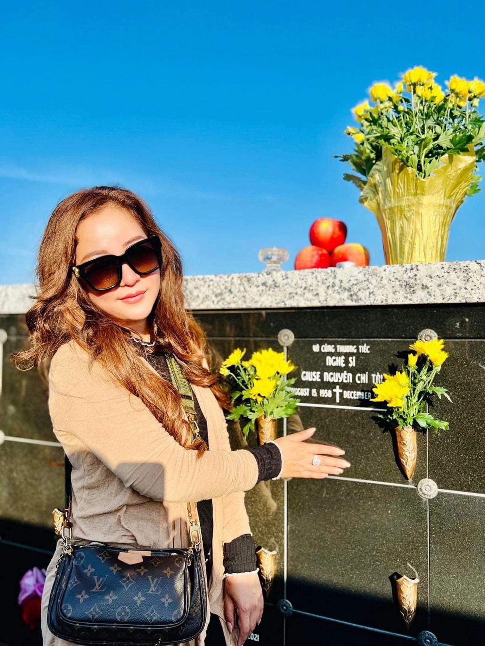  
Thúy Nga xúc động trước những kỷ niệm mà Hoàng Sơn nhắc về cố nghệ sĩ Chí Tài. (Ảnh: FB Trần Thúy Nga) - Tin sao Viet - Tin tuc sao Viet - Scandal sao Viet - Tin tuc cua Sao - Tin cua Sao