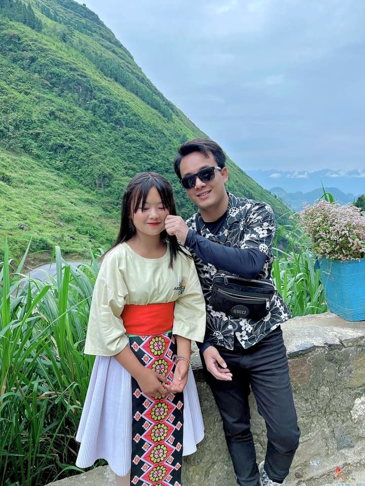  
Hành động của Martin Nguyễn khác hẳn với những gì anh chàng từng nói. (Ảnh: Đất Việt)