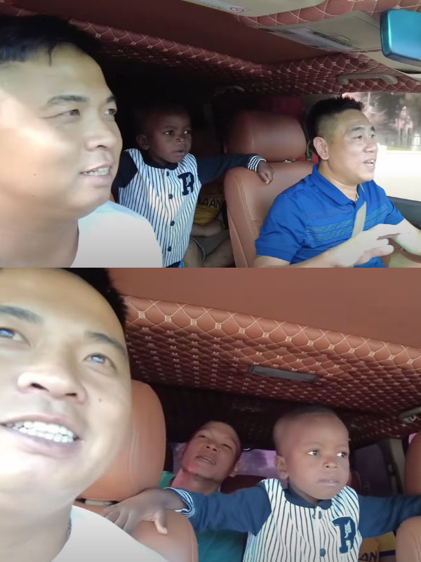 Mọi người kéo nhau đông đúc đi nhận tin vui. (Ảnh: Chụp màn hình YouTube Nguyễn Tiến Vlogs - Cuộc Sống Ở Châu Phi)