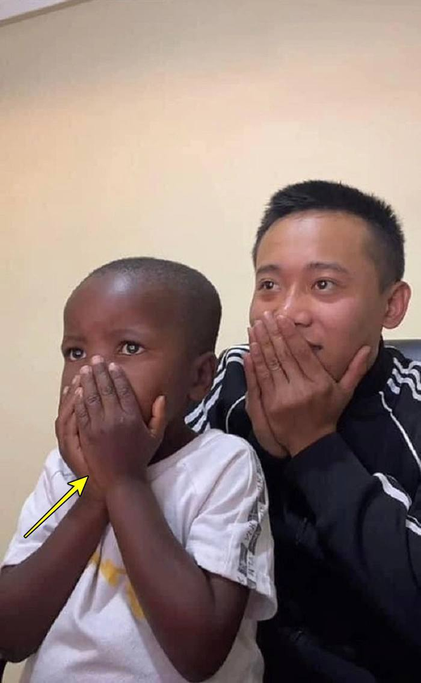  Rất nhiều fan muốn được gặp trực tiếp Quang Linh Vlogs và idol Lôi Con. (Ảnh: TikTok Phạm Quang Linh)