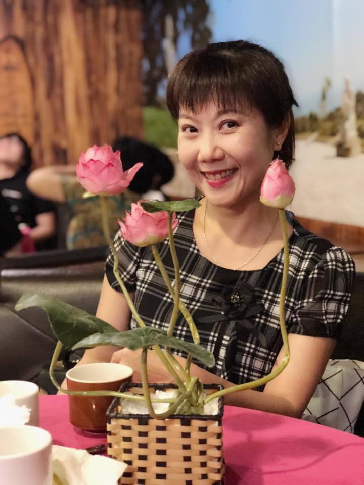  
Hương Tươi là nữ diễn viên quen thuộc trên sóng truyền hình VTV. (Ảnh: FB Trần Thu Hương)