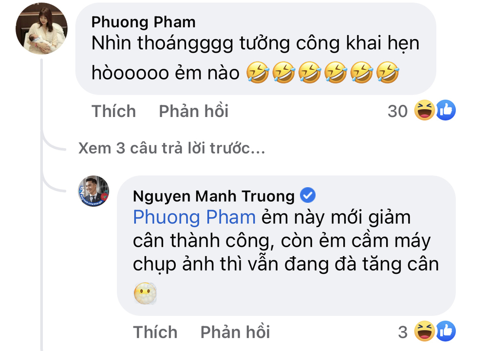  
Bà xã từng trêu ghẹo cả chồng và con gái. (Ảnh: FB Nguyen Manh Truong) - Tin sao Viet - Tin tuc sao Viet - Scandal sao Viet - Tin tuc cua Sao - Tin cua Sao