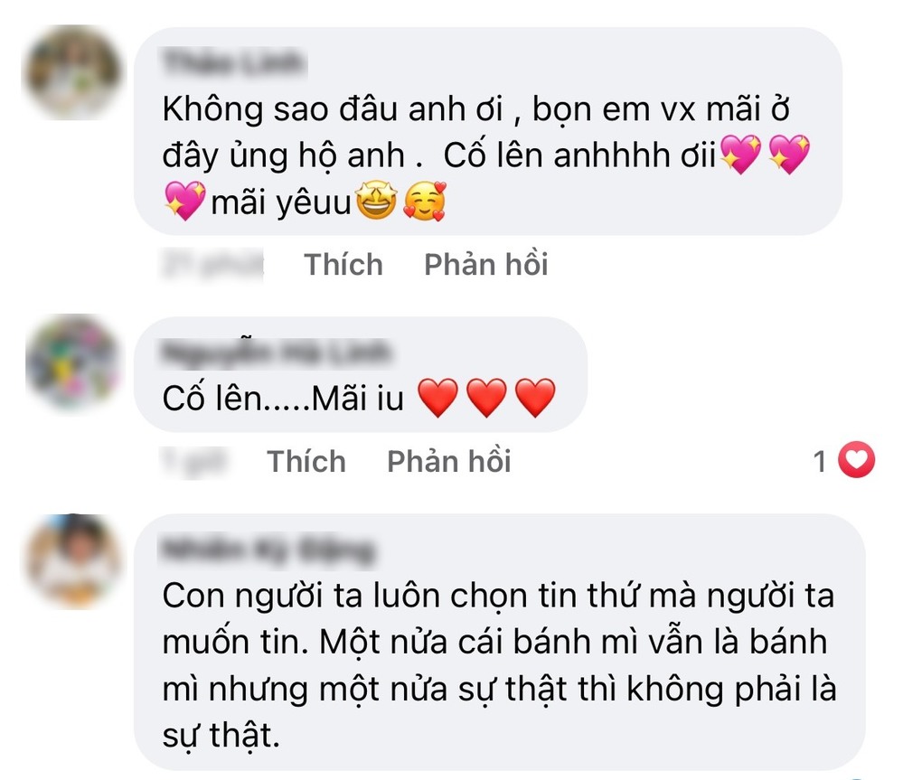 Dẫu vậy, có một bộ phận fan dành tình cảm cho nam ca sĩ. (Ảnh: Trinh Thang Binh)  
Dẫu vậy, có một bộ phận fan dành tình cảm cho nam ca sĩ. (Ảnh: Trinh Thang Binh) - Tin sao Viet - Tin tuc sao Viet - Scandal sao Viet - Tin tuc cua Sao - Tin cua Sao