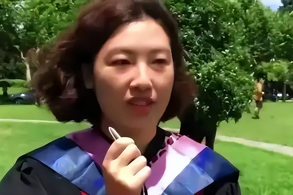  Nữ tiến sĩ 41 tuổi đưa ra 11 tiêu chí chọn chồng khiến nhiều người chú ý. (Ảnh: Sina)