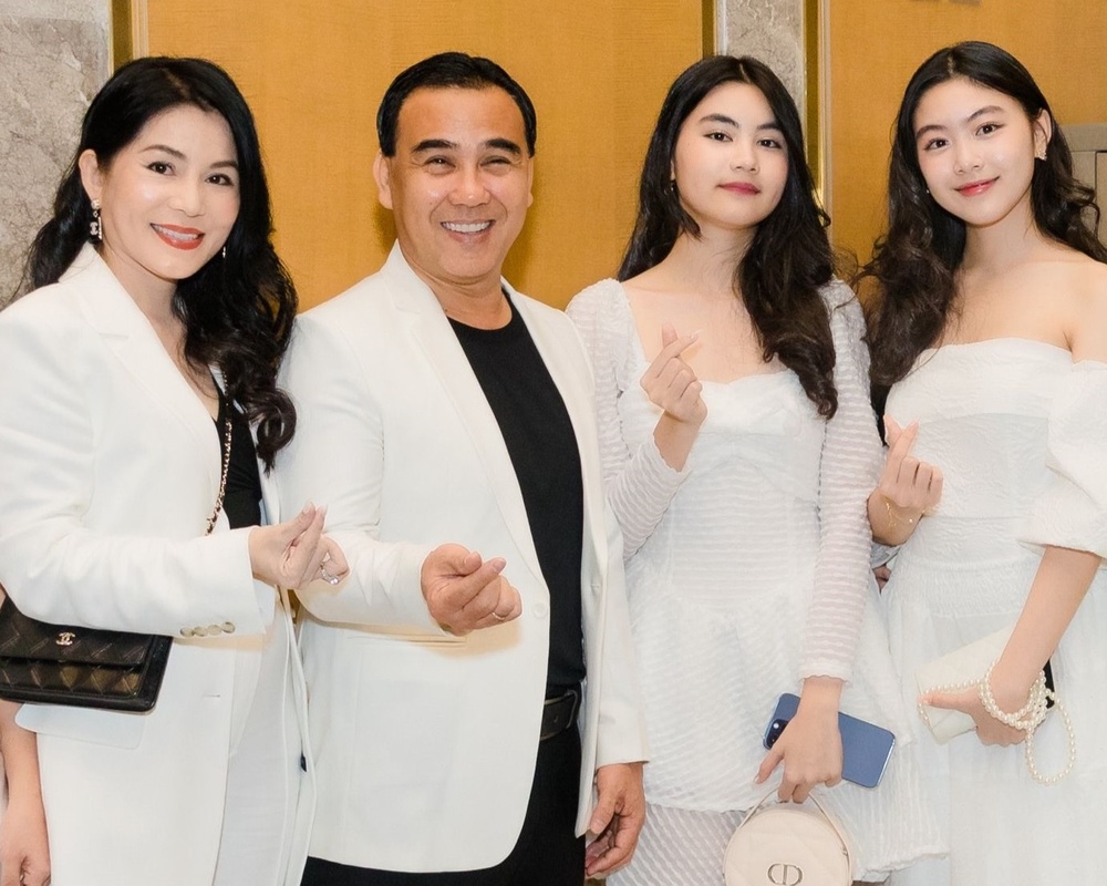  
Không ít nghệ sĩ từ chối cho con vào showbiz. Ảnh: Quyền Linh - Tin sao Viet - Tin tuc sao Viet - Scandal sao Viet - Tin tuc cua Sao - Tin cua Sao