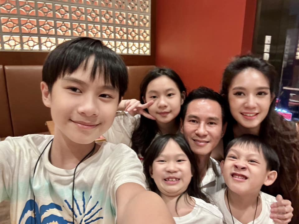  
Tùy vào độ tuổi, năng lực và mức độ đam mê của con, nghệ sĩ sẽ chọn lựa hướng đi phù hợp. Ảnh: Khánh Thi - Tin sao Viet - Tin tuc sao Viet - Scandal sao Viet - Tin tuc cua Sao - Tin cua Sao