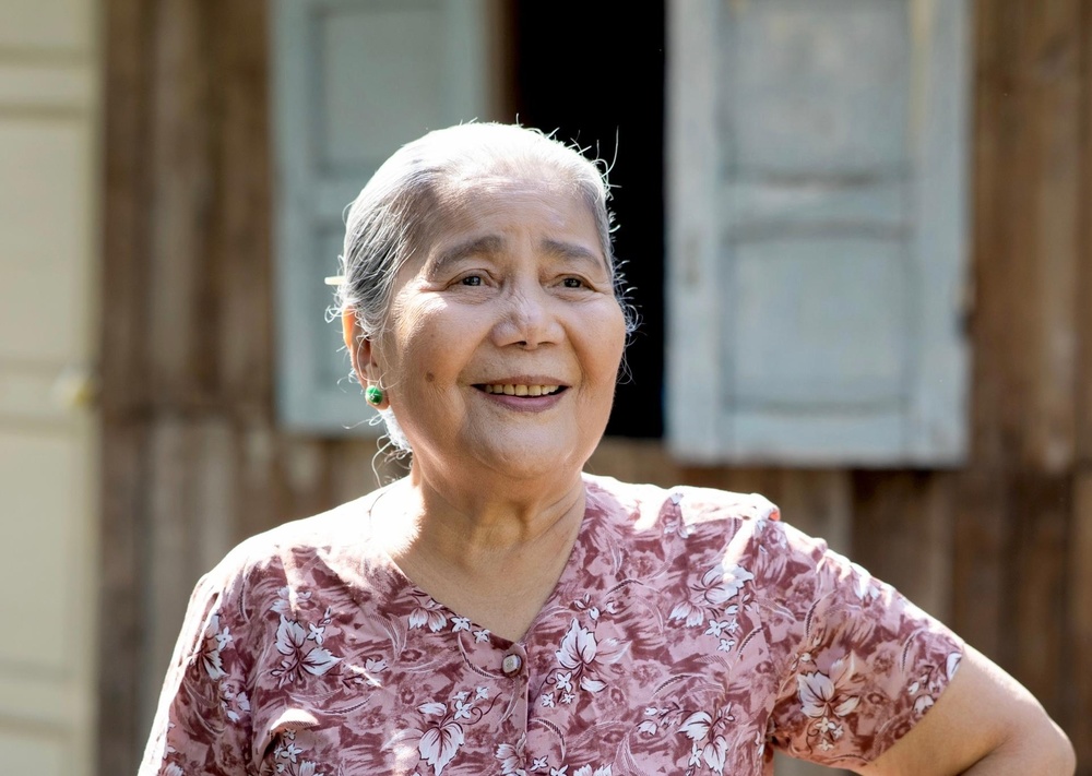  
NSƯT Lê Thiện đã gắn bó với nghiệp diễn hàng thập kỷ. Ảnh: Thanh Niên - Tin sao Viet - Tin tuc sao Viet - Scandal sao Viet - Tin tuc cua Sao - Tin cua Sao