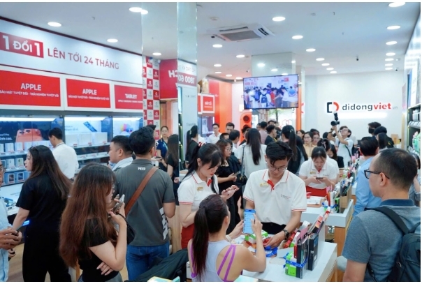 Khách hàng tin chọn Di Động Việt để lên đời iPhone 17, iPhone Air và sản phẩm công nghệ chính hãng.  
Khách hàng tin chọn Di Động Việt để lên đời iPhone 17, iPhone Air và sản phẩm công nghệ chính hãng. - Tin sao Viet - Tin tuc sao Viet - Scandal sao Viet - Tin tuc cua Sao - Tin cua Sao